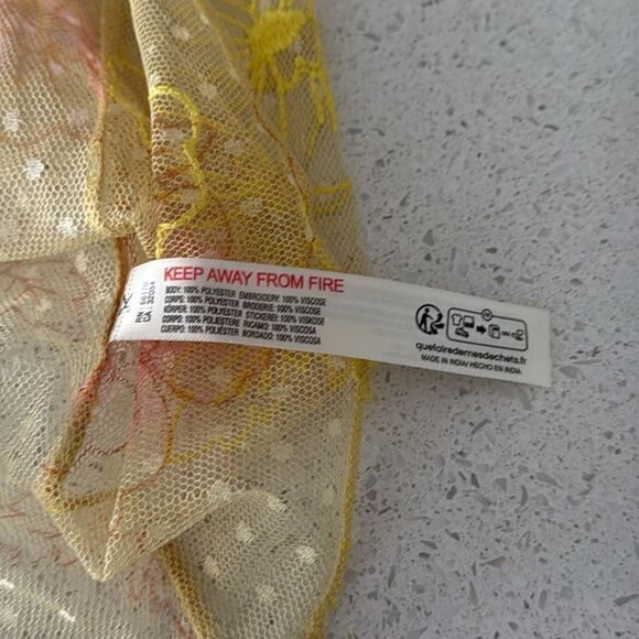 NWOT Free People Postcard from Paris Long Sleeve Lace Yellow Sheer M Embroidered - Picture 14 of 16